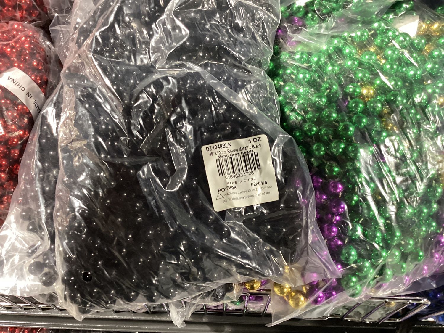 48" 10mm Round Mardi Gras Beads - Dozen Black