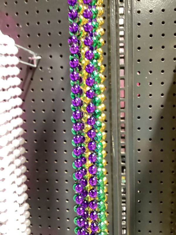 48&quot; 14mm Round Mardi Gras Beads - Dozen Metallic PGG single