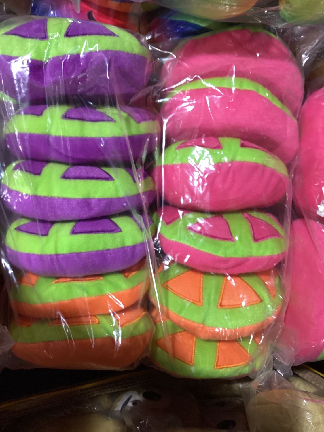 5.5" Peace Sign Pillow Plush (Dozen)