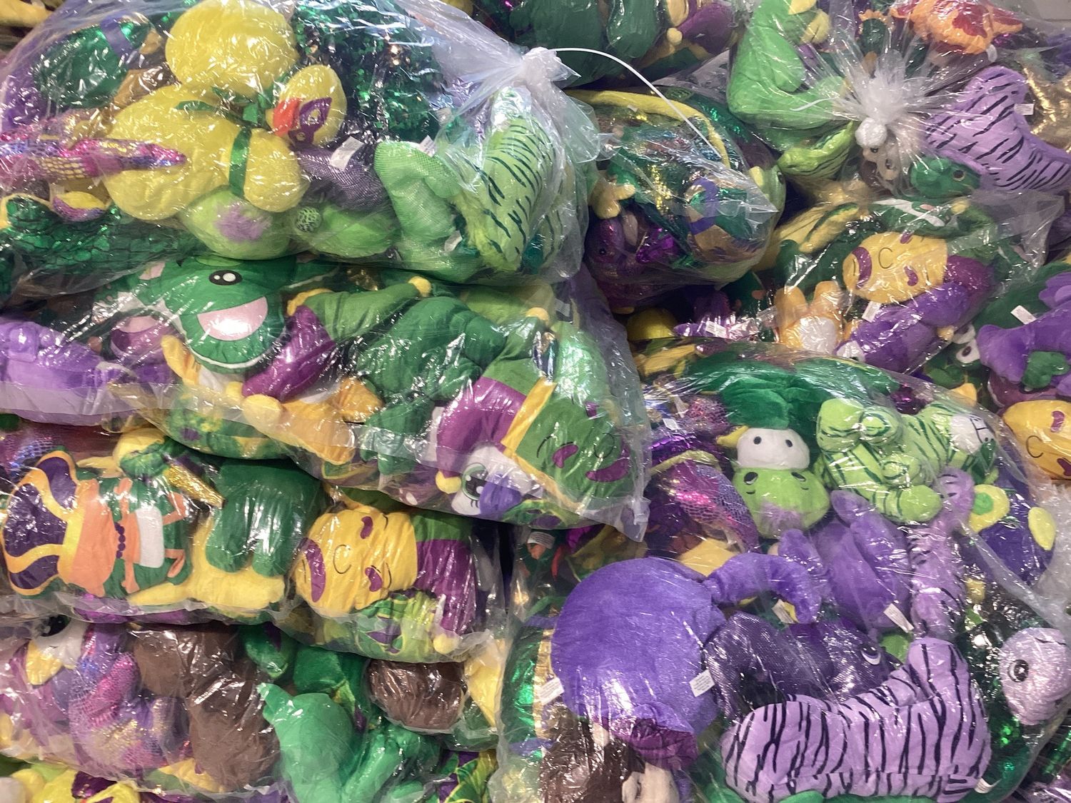 50 Piece Mardi Gras Plush Bag