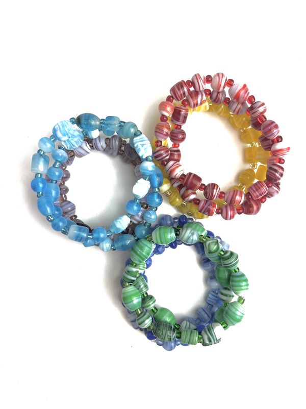 7.5&quot; Assorted Color and Shape Glass Bead Bracelet (Dozen)
