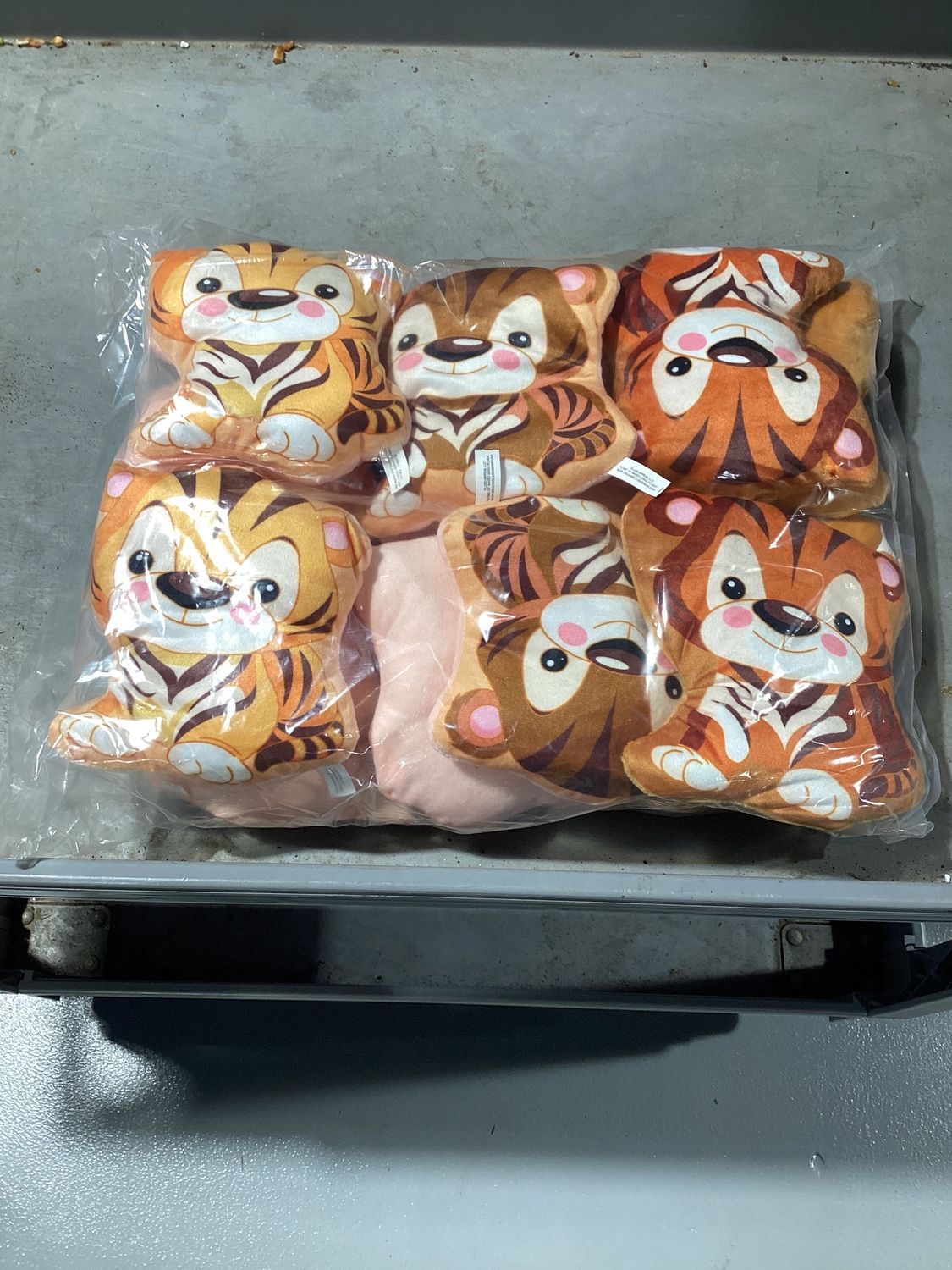 7" Plush Tiger Cubs (Dozen)