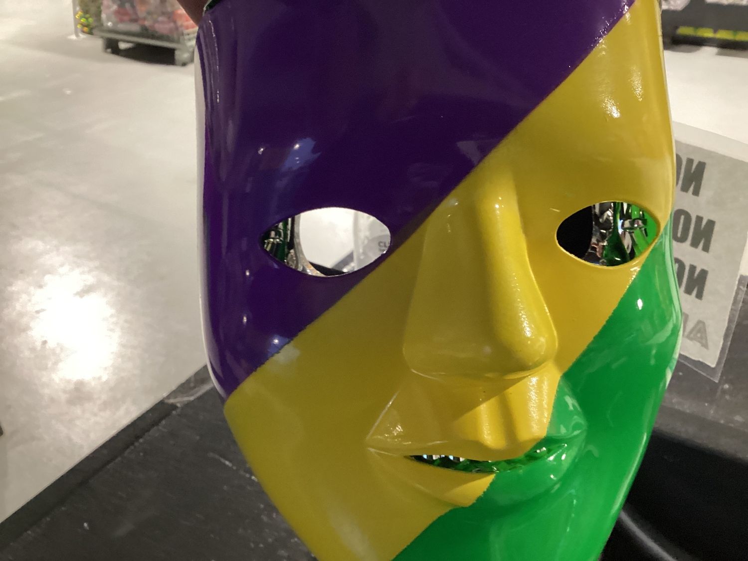 8" Mardi Gras Light Up Double Mask (Each)