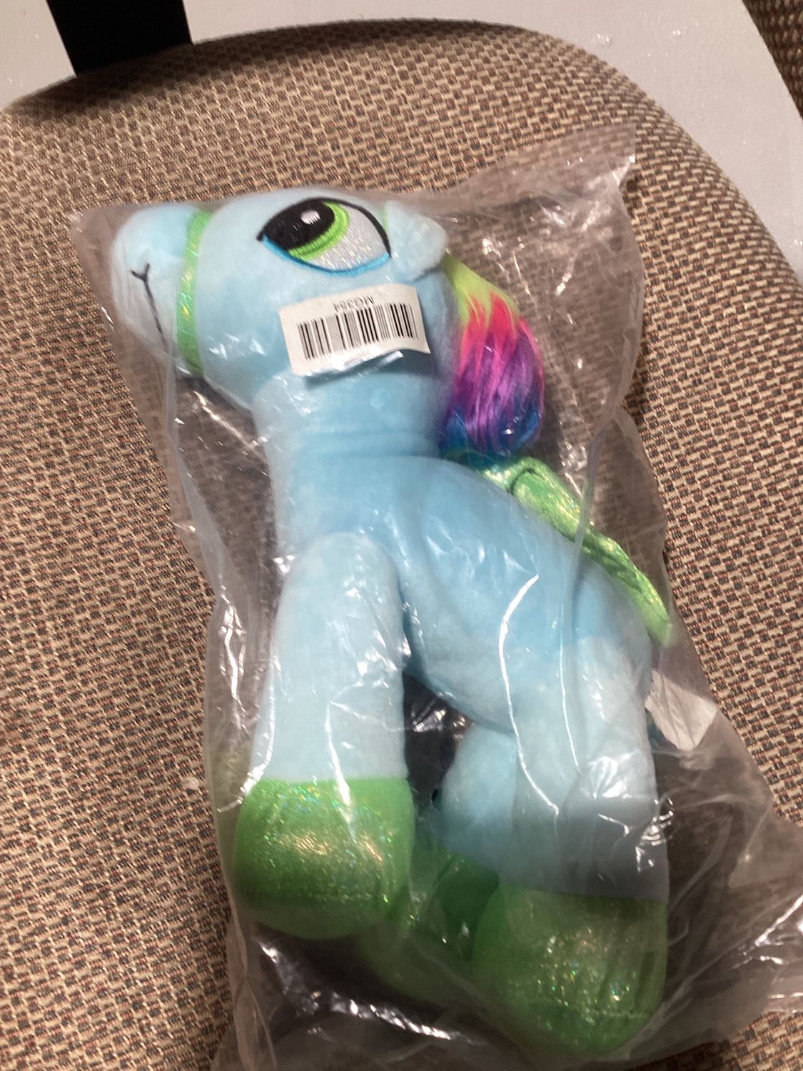 9" Unicorn Plush (Each)