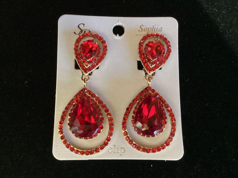 92307_Gold/Red, teardrop accent rhinestone evening clip on earring