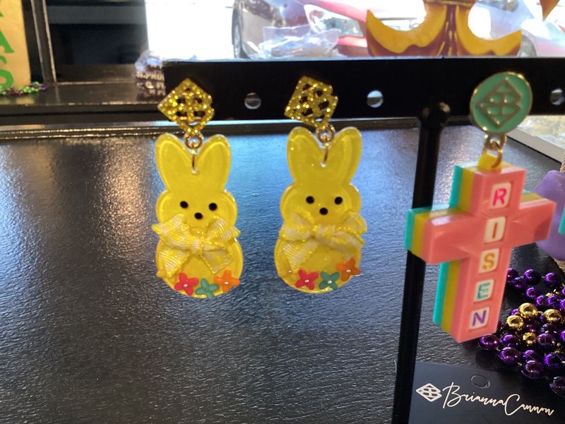 Easter 2022 - Yellow Peep Earrings with Bow and Flowers
