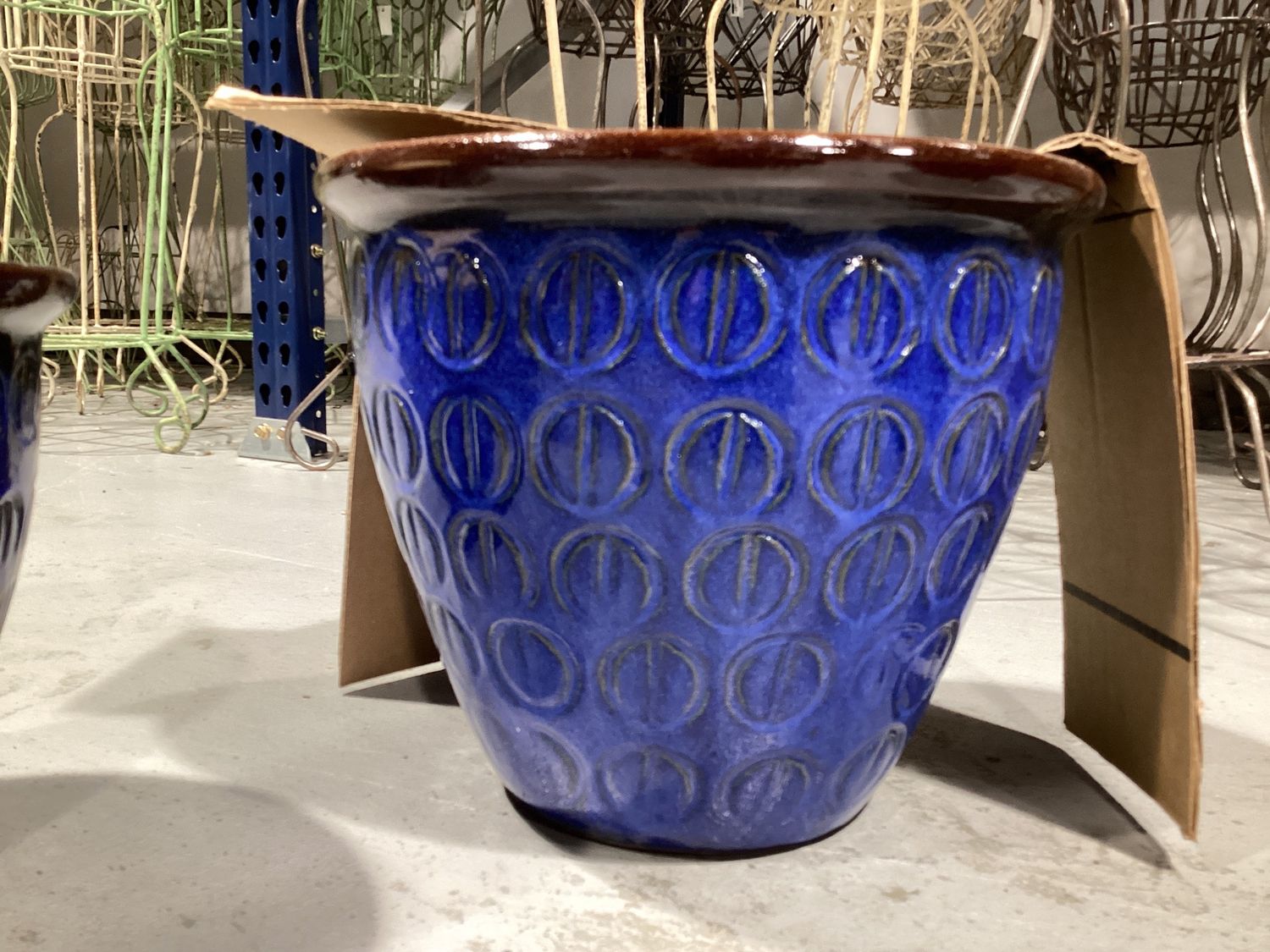 Garden Pot with Coffee Bean Design, M 10.5&quot;x12.25&quot;, Bright Blue