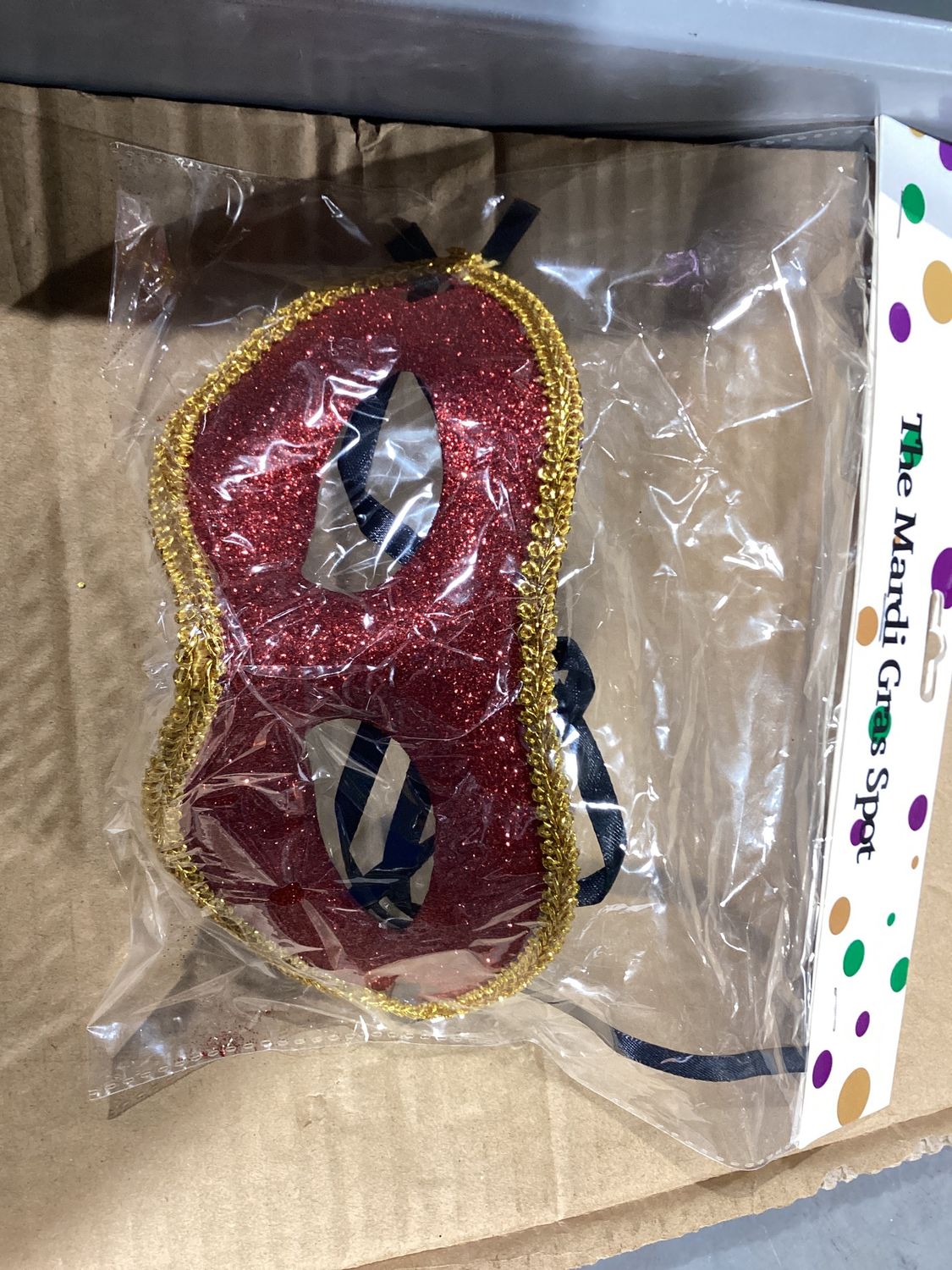 Glittered Red Mask with Gold Trim and Ribbon Tie (Each)