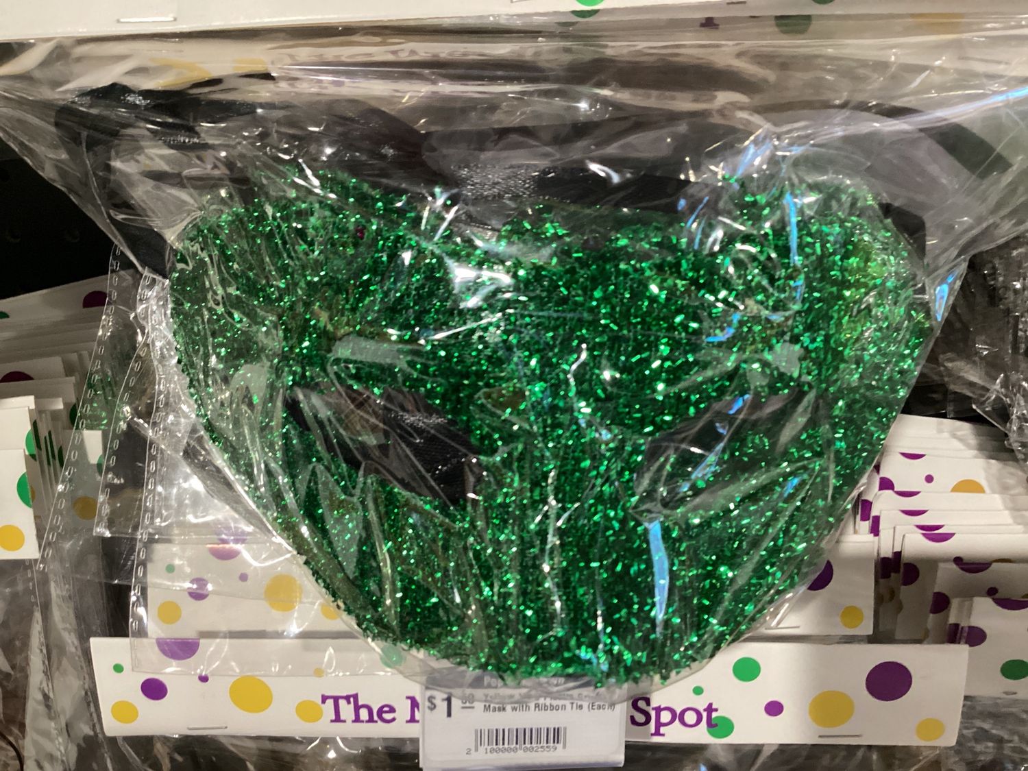 Green Hard Plastic Crinkle Mask with Green Ribbon Tie (Each)