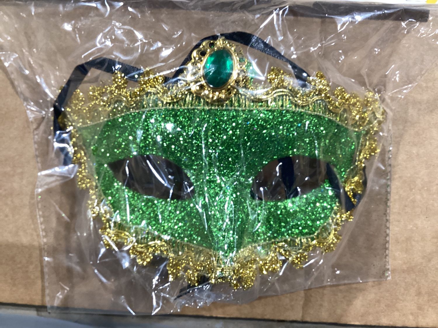 Green Glittered Mask with Gold Trim and Green Stone and Ribbon Tie (Each)