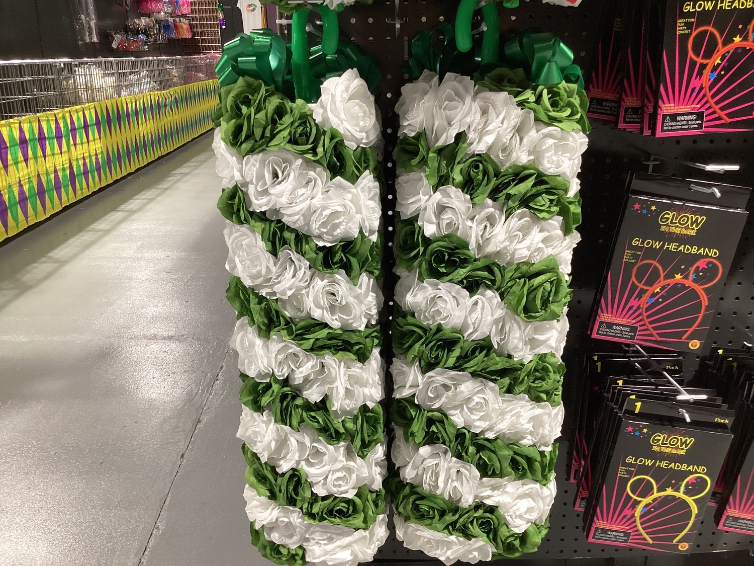 Green and White Flower Cane (180 Flowers)