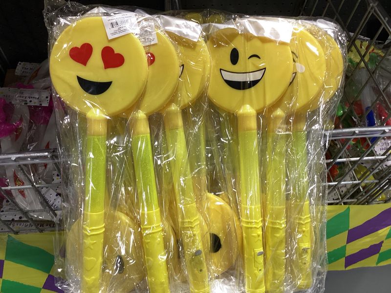 LED Emoji Wands with Assorted Faces (Dozen)