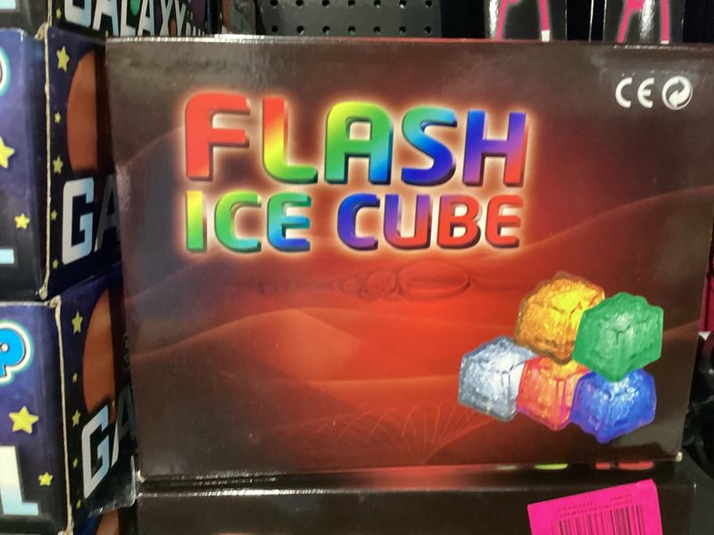 LED White Ice Cube single