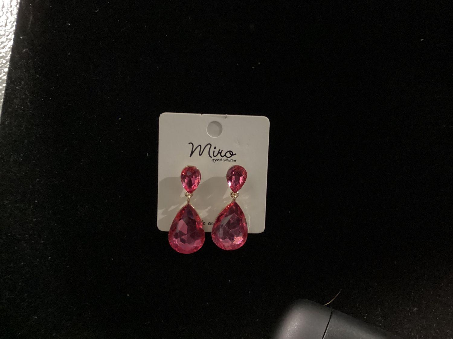 Lt. Rose T-Drop Crystal Earrings