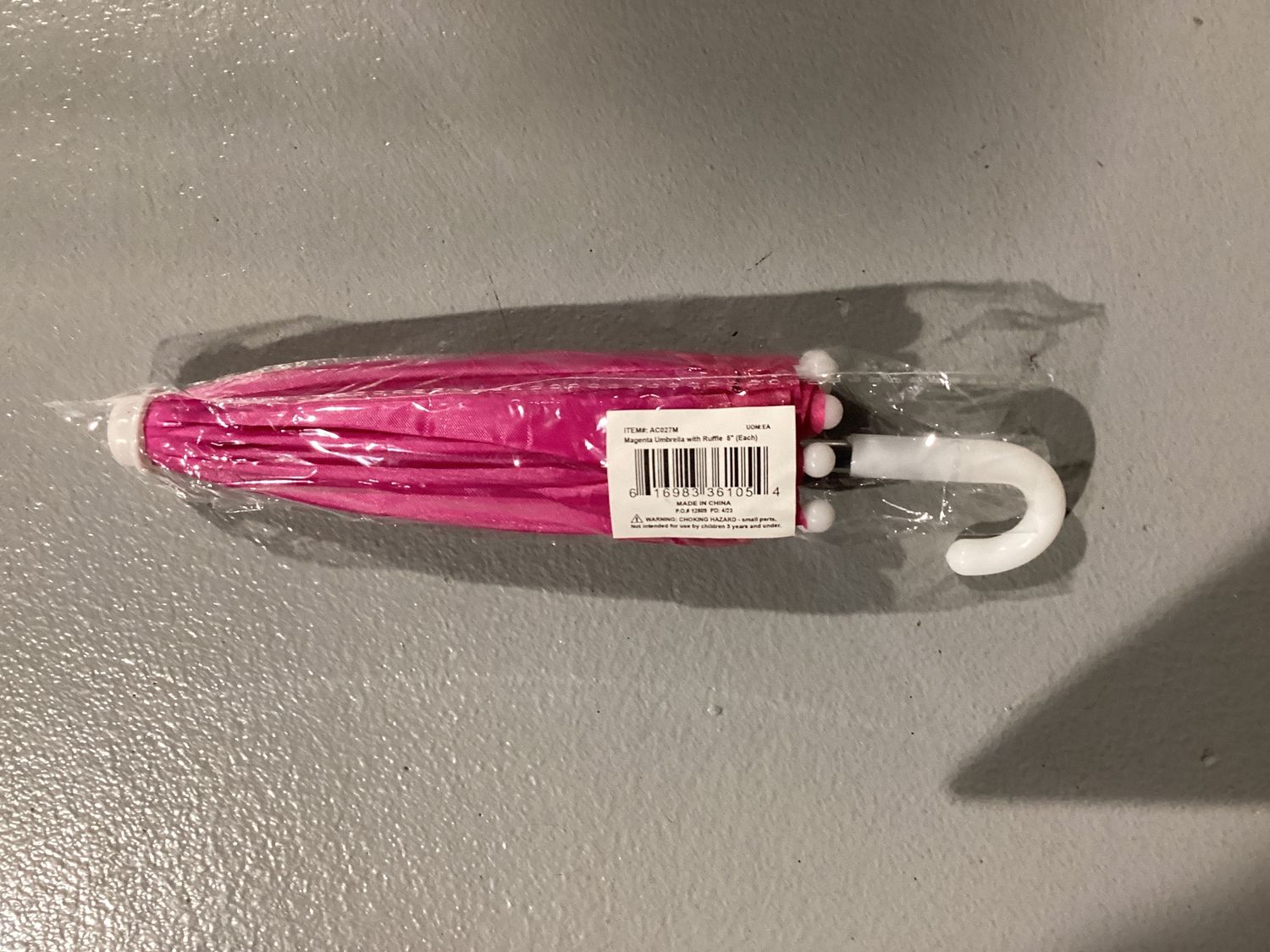 Magenta Umbrella with Ruffle 5" (Each)