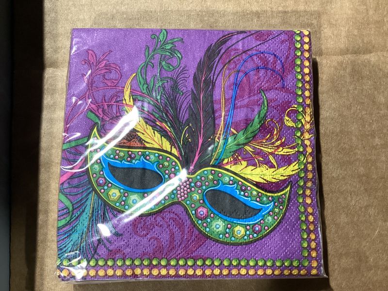 Mardi Gras Mask 2-Ply Beverage Napkin (Pack of 16)