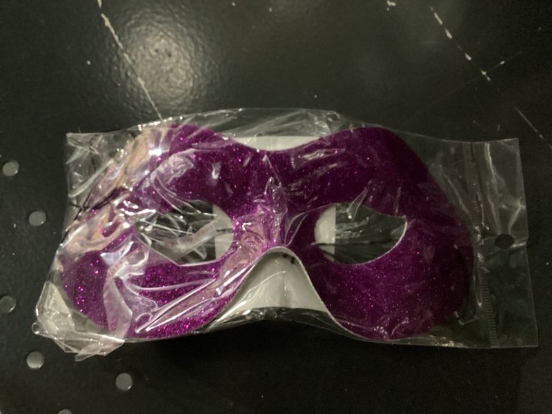 Purple Glitter Mask with Elastic Band (Each)