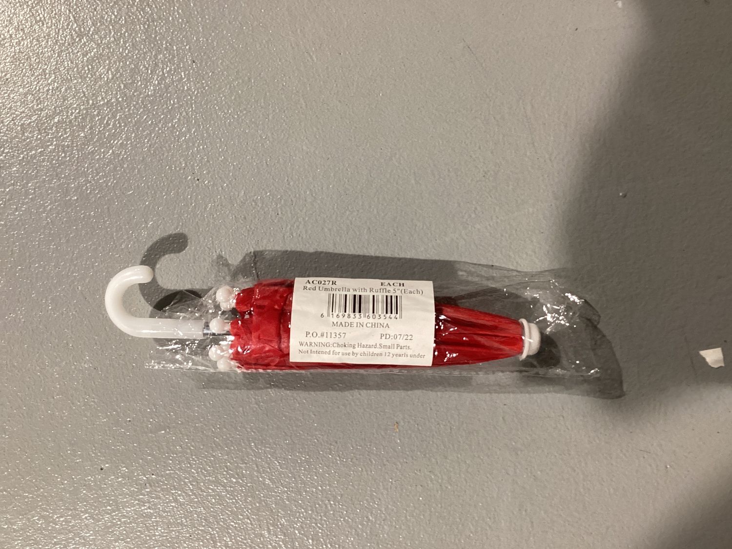 Red Umbrella with Ruffle 5" (Each)