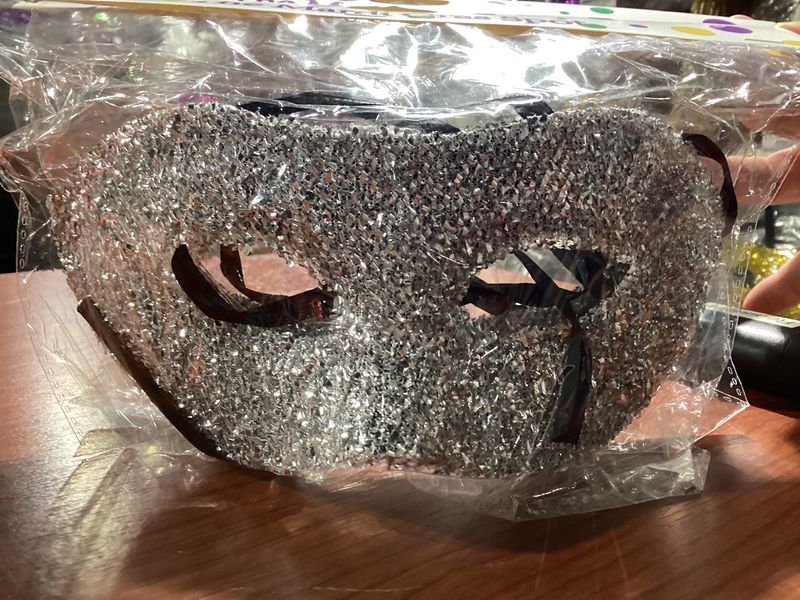 Silver Hard Plastic Crinkle Mask with Ribbon Tie (Each)