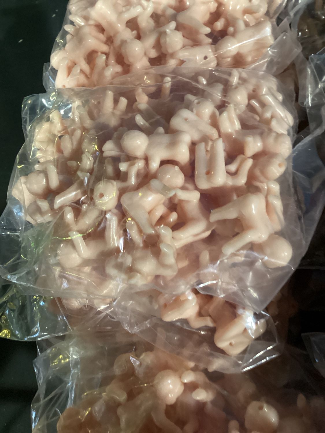 Small King Cake Baby 2.5cm - Peach (3 Dozen)