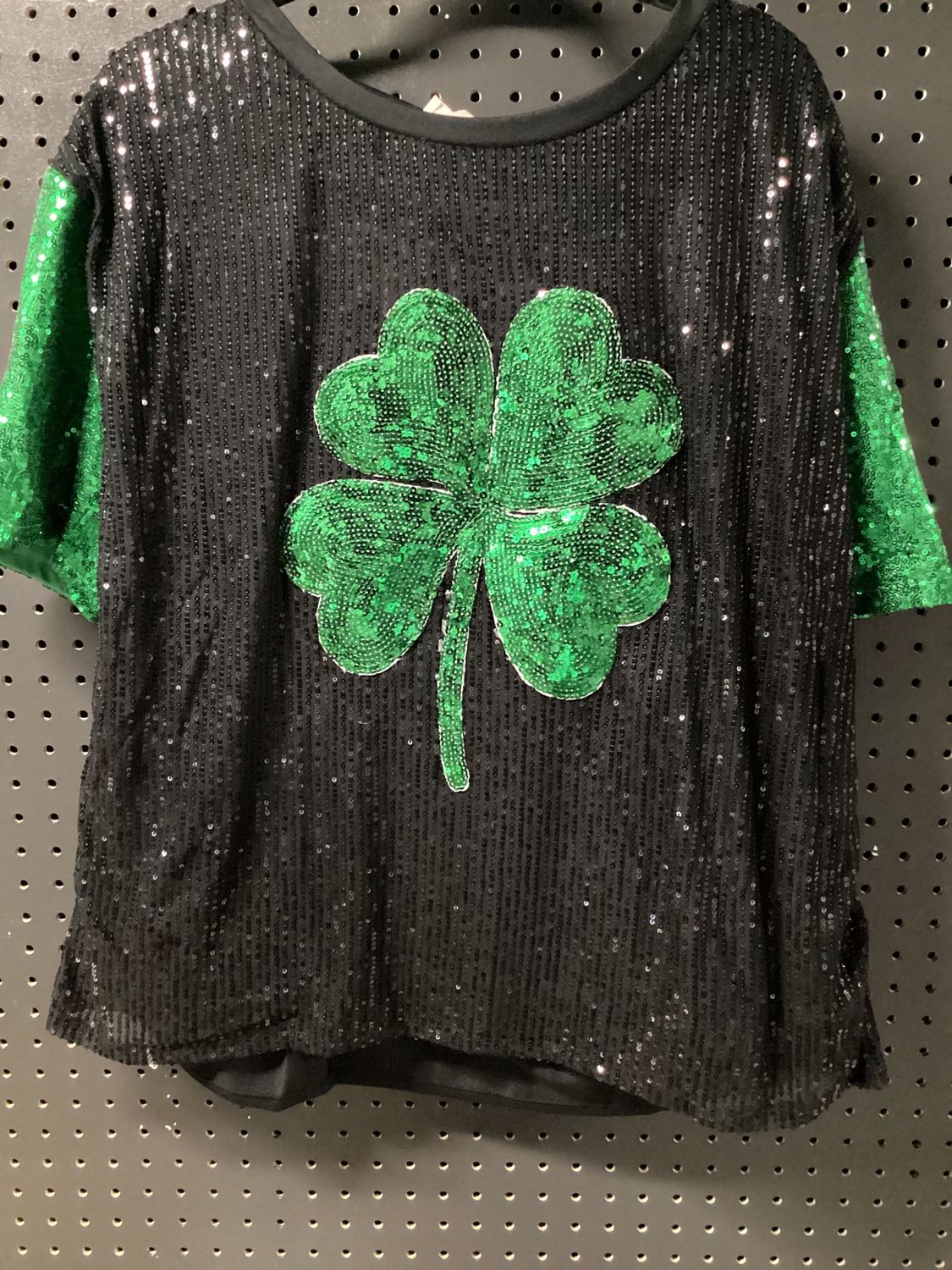St. Patrick's Sequin Clover Patch Half Sleeve Top- Large (Each)