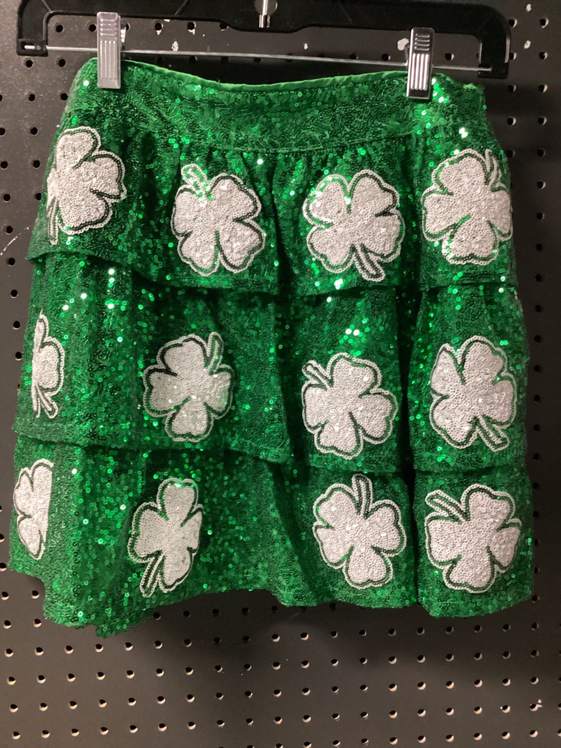 St. Patrick's Sequin Clovers Tiered Green Skirt - Medium (Each)