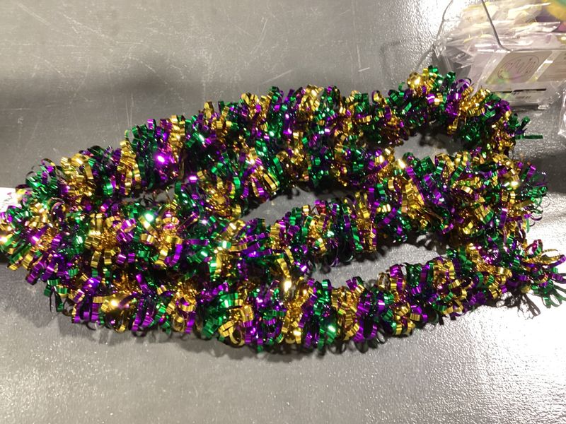 Tinsel Garland 9' x 4" (Each)