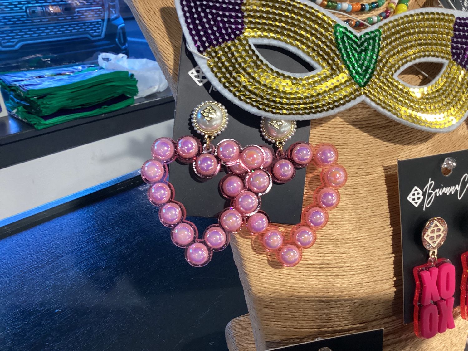 Valentines 2022 - Pink Glitter Jumbo Pearl Heart Earrings with Pink Resin Pearls