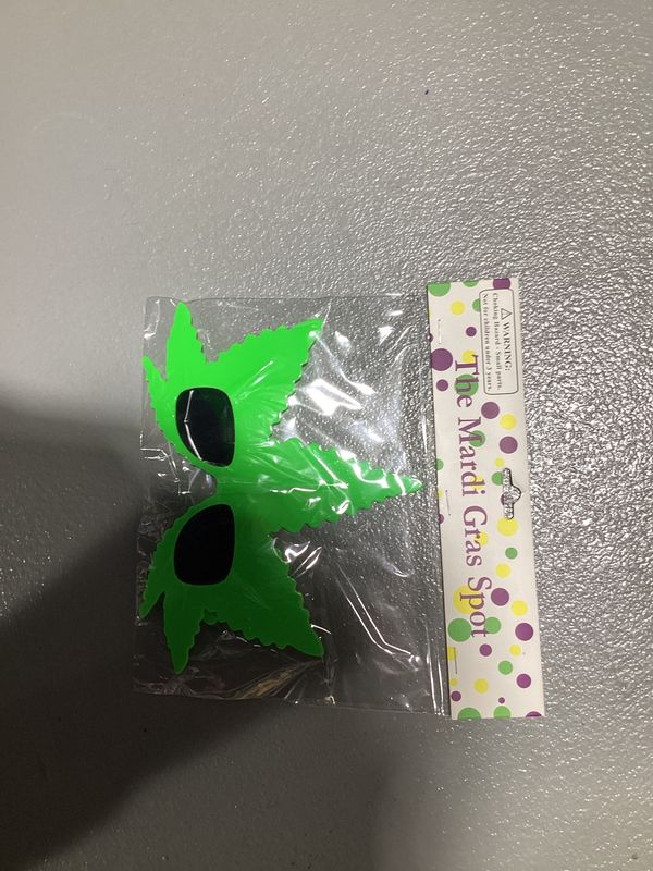 Weed Sunglasses (Each)