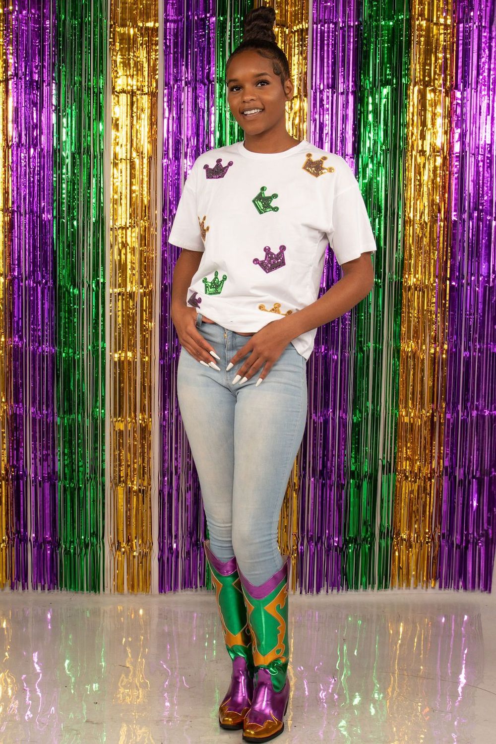 White Mardi Gras Sequin Crown Shirt - Small (Each)