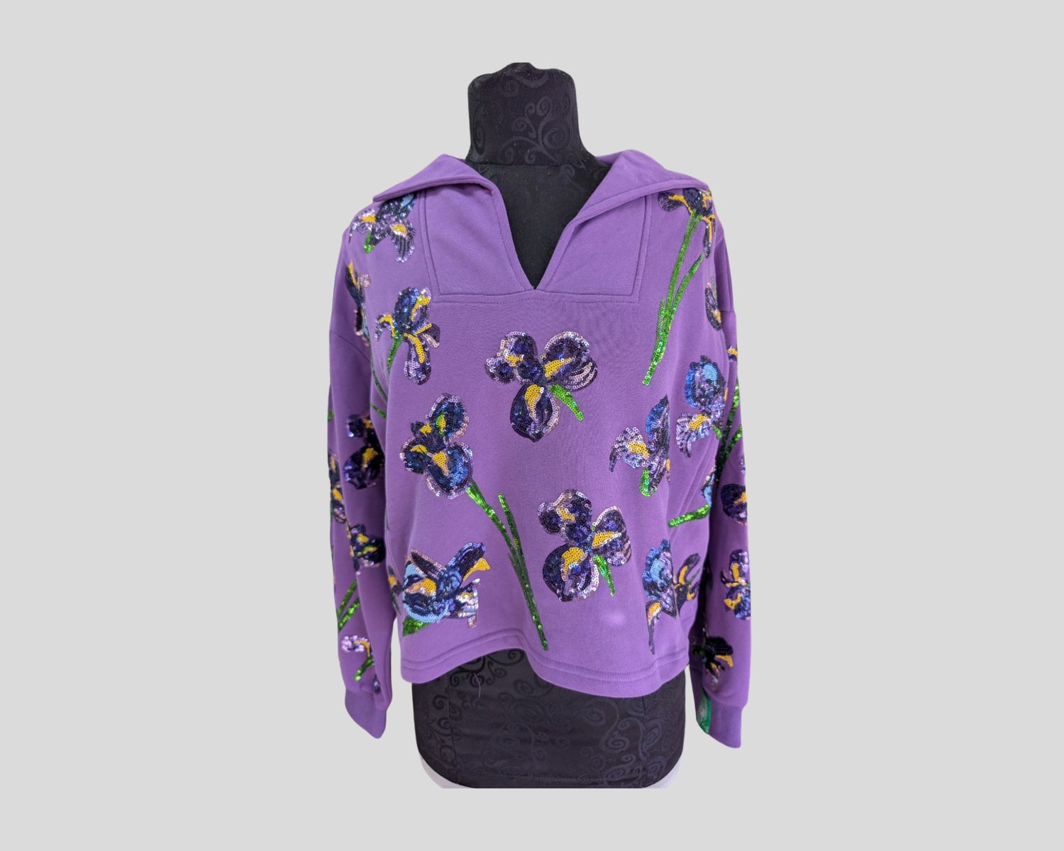 QOS Purple Iris Collar Sweatshirt - Large