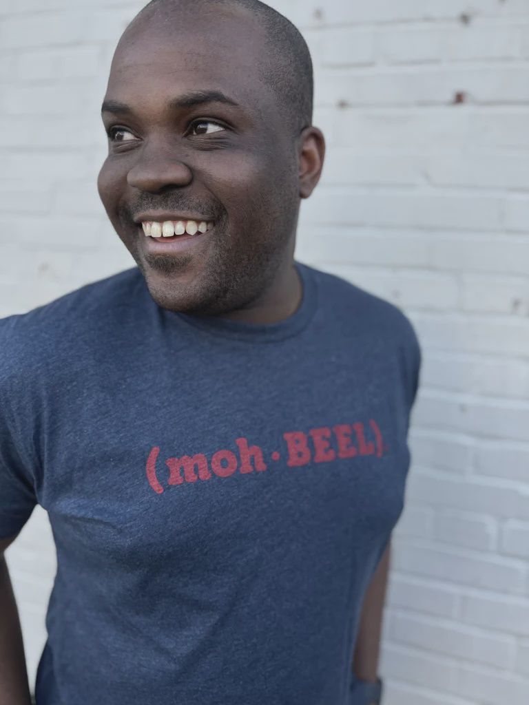 (moh-BEEL)® Navy/Red Tee