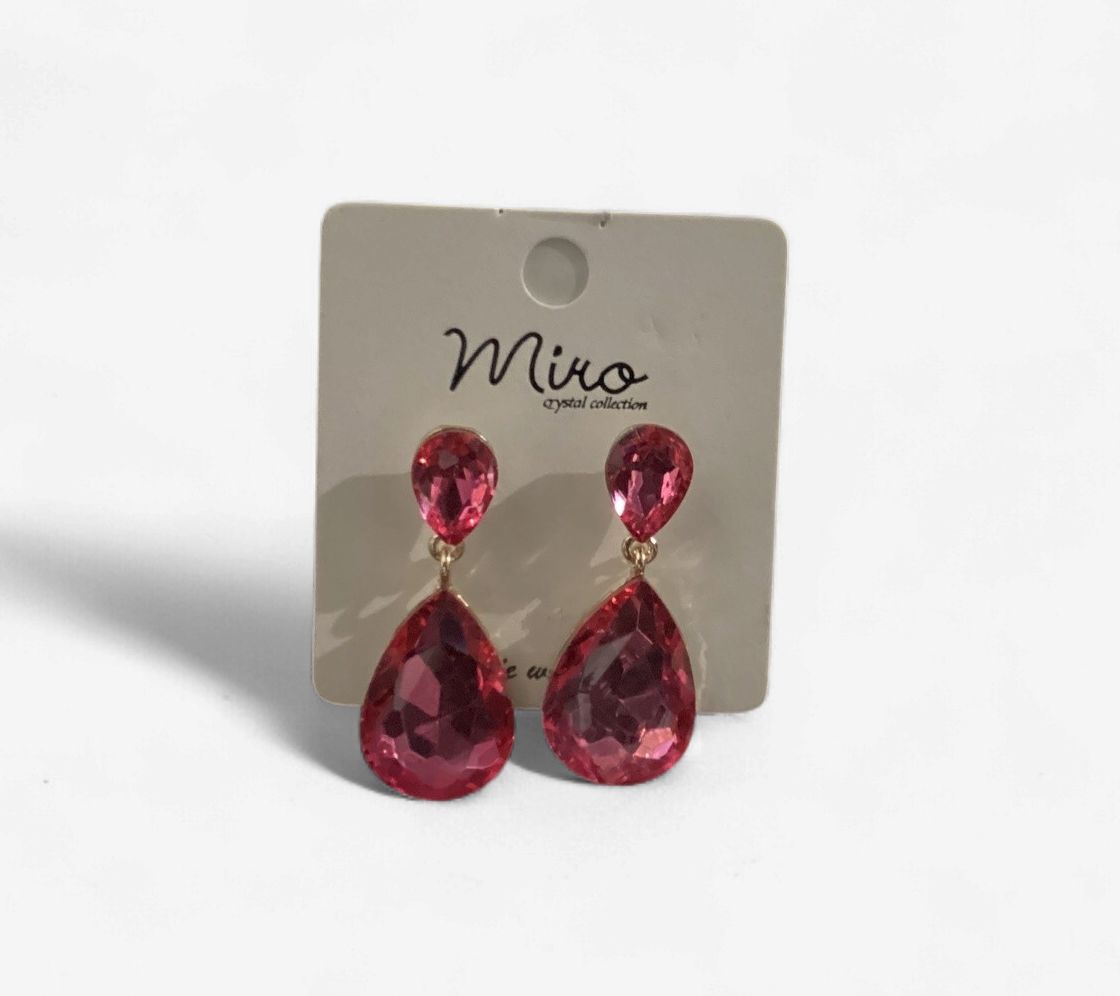Lt. Rose T-Drop Crystal Earrings