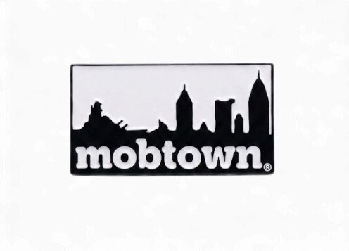 mobtown® Skyline Pin