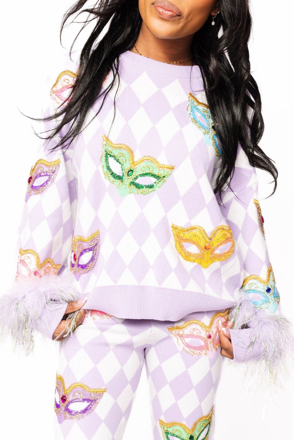LAVENDER &amp; WHITE DIAMOND PRINT MULTI MASK FEATHER SLEEVE SWEATER