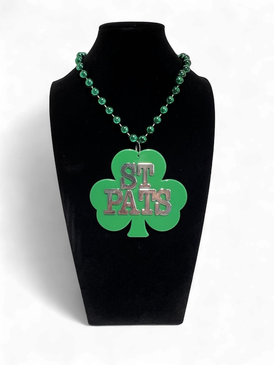 33" St. Patricks Bead with Shamrock Medallion (Dozen)