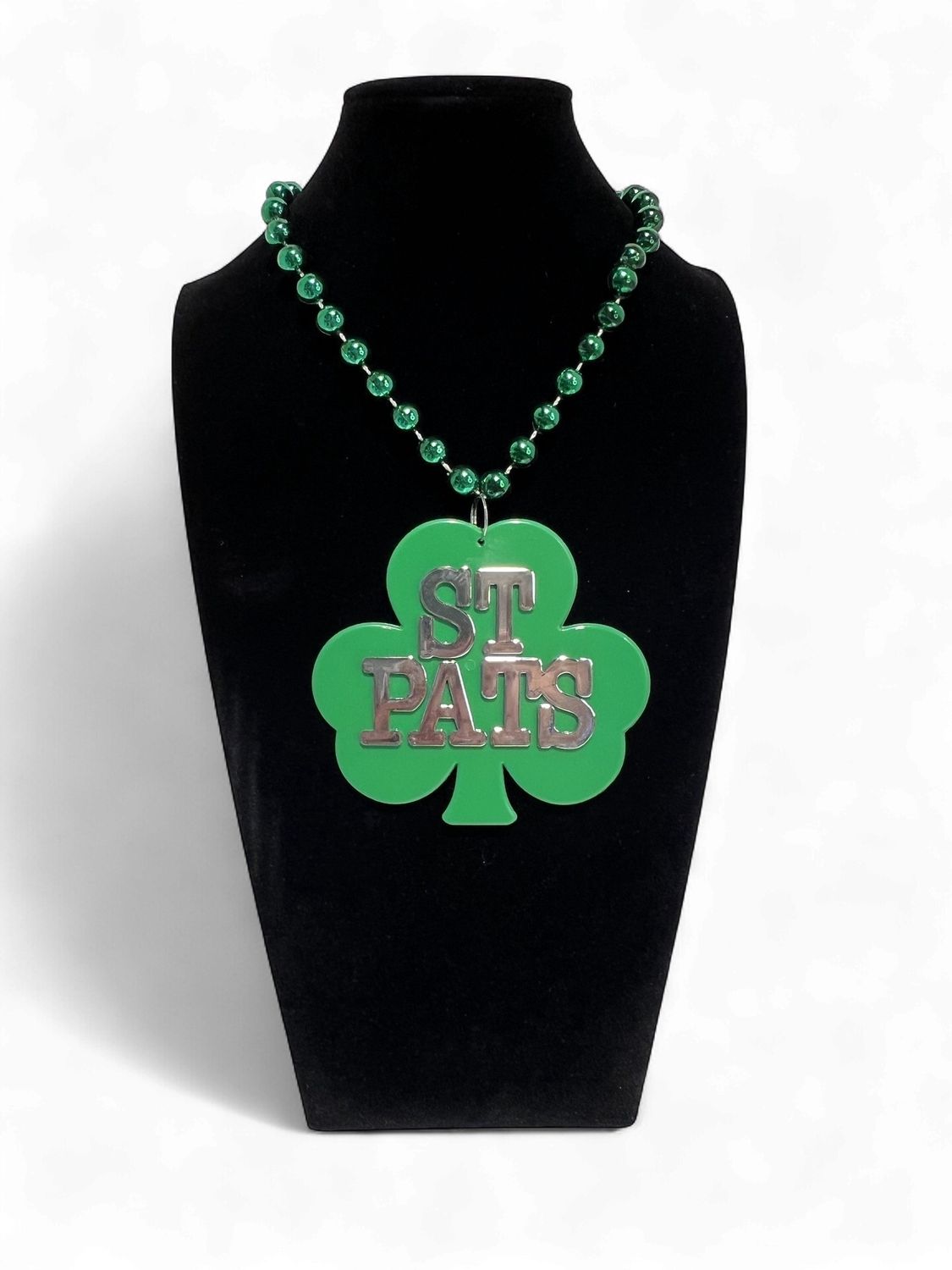 33" St. Patricks Bead with Shamrock Medallion single