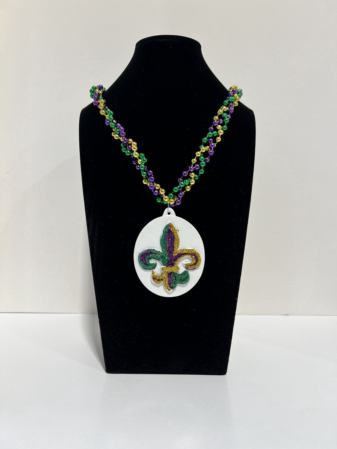 36" Purple, Green and Gold Fleur de Lis Glitter Medallion Mardi Gras Beads (Dozen)