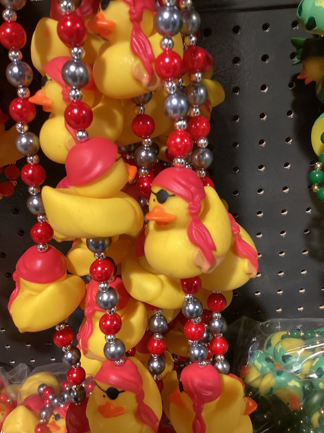 42" Pirate Rubber Duck Mardi Gras Beads single