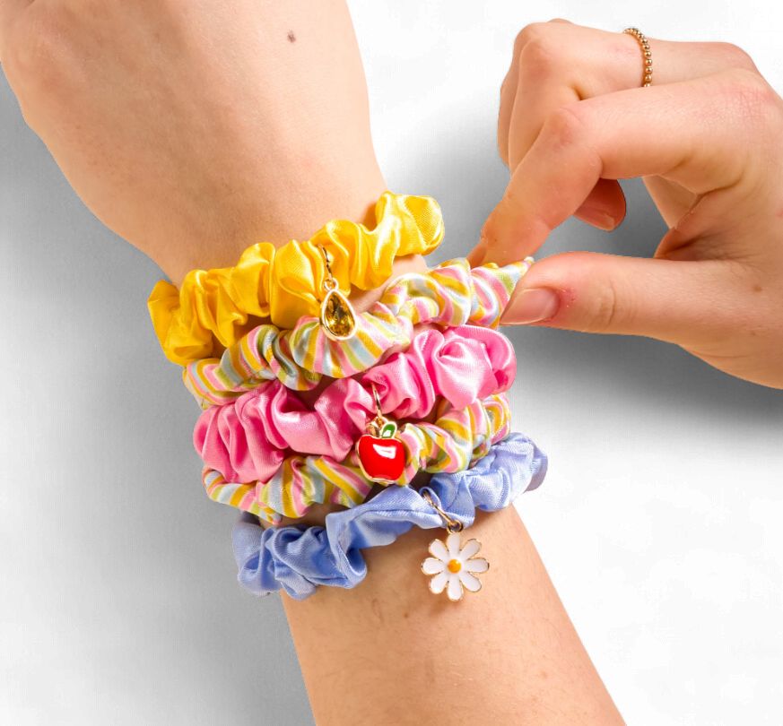 Scrunchie Charm Set Color Me Happy