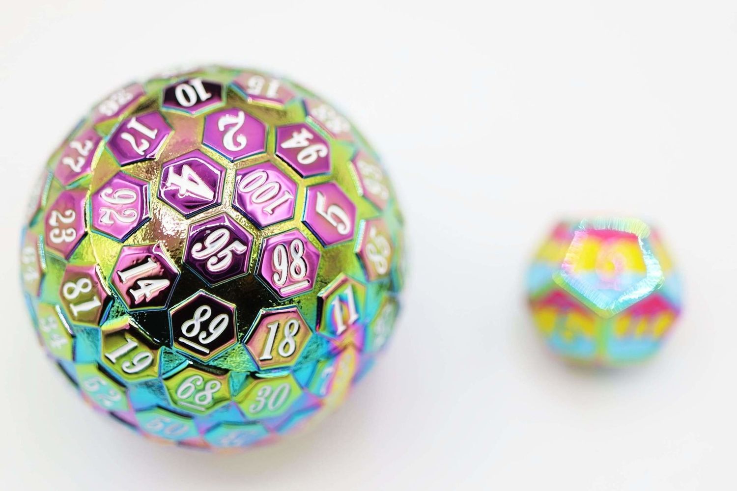 D100 - Burnt Opal 45mm Metal