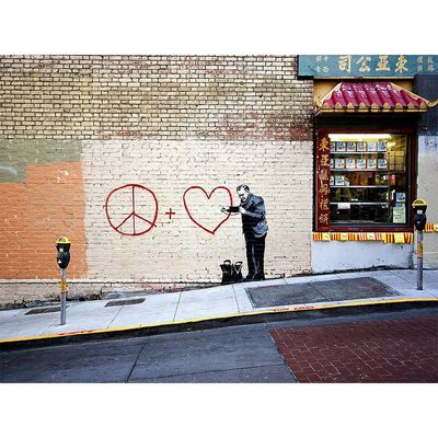 URBAN ART GRAFFITI - BANKSY PEACEFUL HEARTS DOCTOR