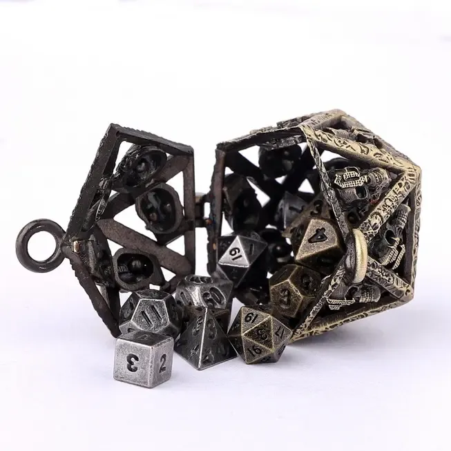 Grimskull's D20 Locket Gift Set 