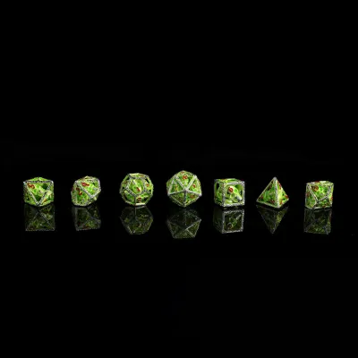 Skull's Grin Hollow Metal Dice Set