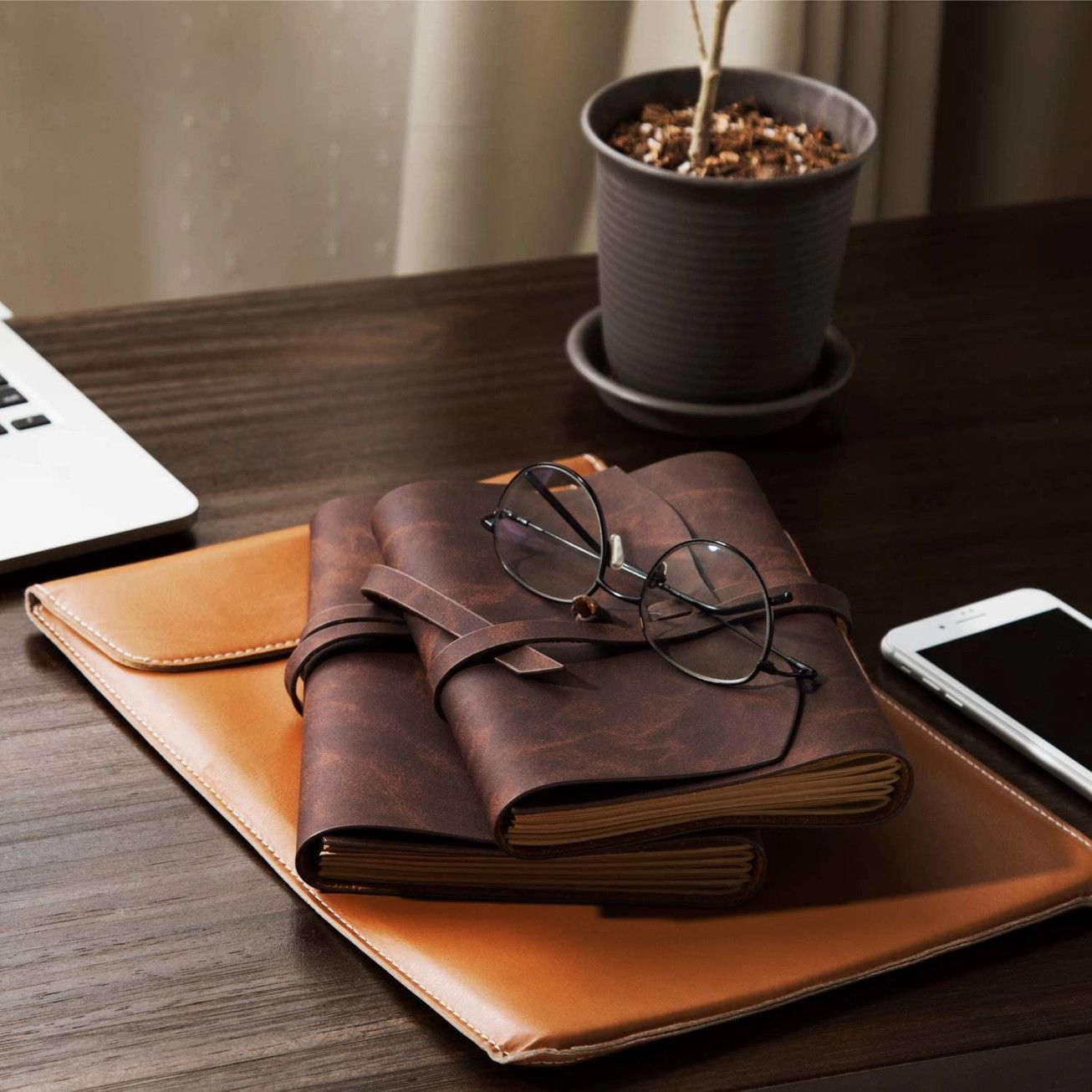 Leather Journal Vintage Notebook, Variation: Brown Leather with Crafted Pages