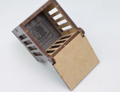 Flat Pack Toys: Dice Lockup