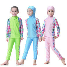 Child swim wear