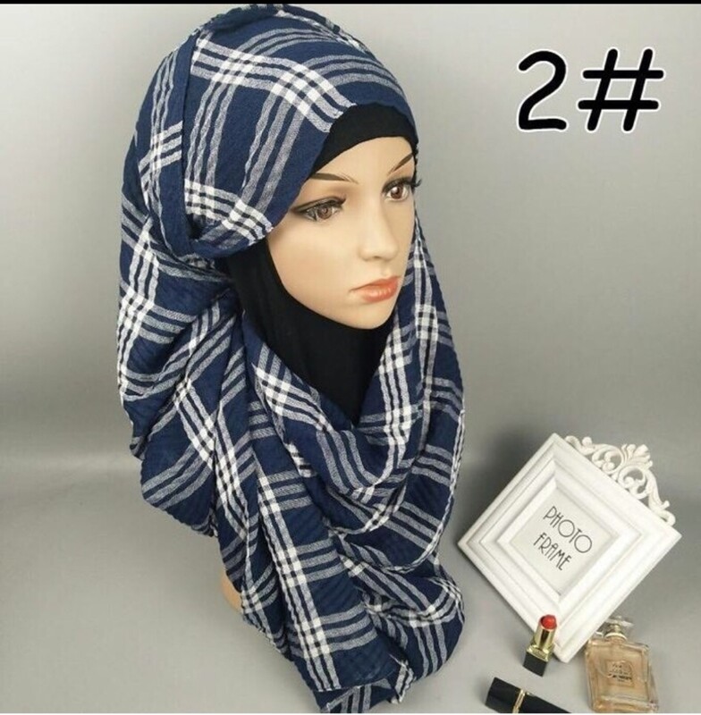 Crinkle Plaid Hijab