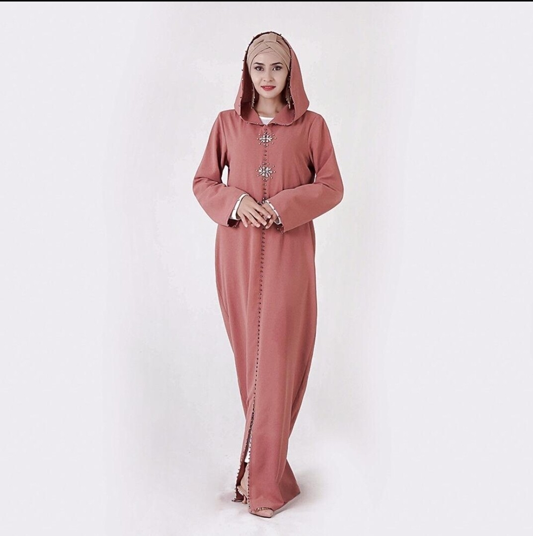 Hooded Yusrah Abaya