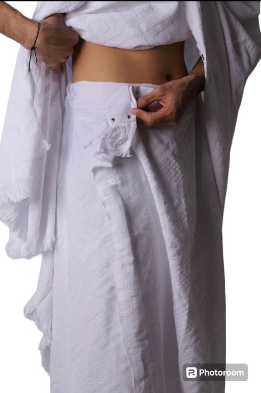 Ihram with fastener
